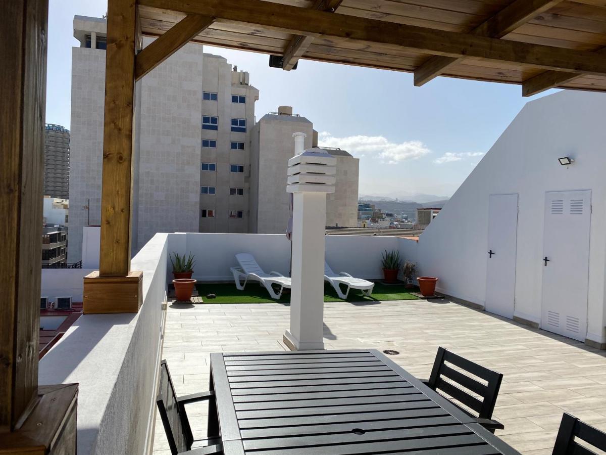 Holiday Home & Rooftop Lounge Лас-Пальмас-де-Гран-Канария Экстерьер фото